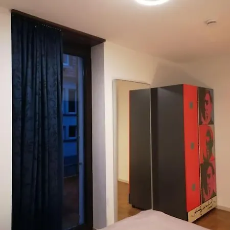 Exklusive In Architekten Villa, Naehe Theater Apartment *