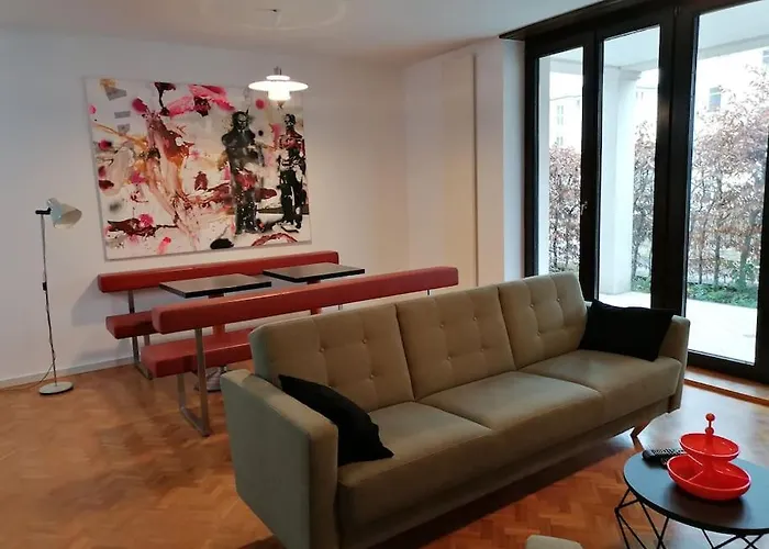 Appartement Exklusive In Architekten Villa, Naehe Theater Meiningen