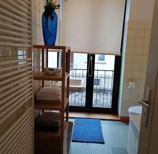 Appartement Exklusive In Architekten Villa, Naehe Theater Meiningen